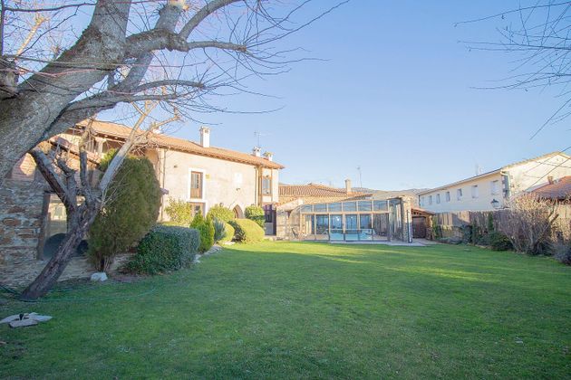 Foto 1 de Casa en venda a Horcajo de la Sierra de 7 habitacions amb terrassa i piscina