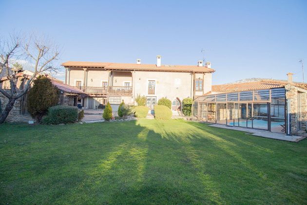Foto 2 de Casa en venda a Horcajo de la Sierra de 7 habitacions amb terrassa i piscina