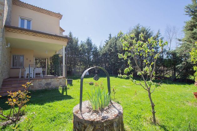 Foto 2 de Xalet en venda a Santo Tomé del Puerto de 5 habitacions amb terrassa i jardí