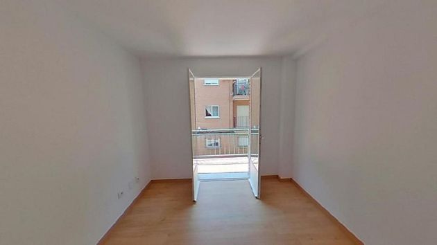 Foto 2 de Pis en venda a Centro - San Fernando de Henares de 3 habitacions amb terrassa