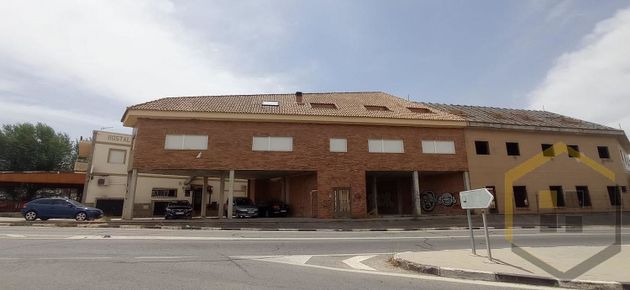 Foto 2 de Edifici en venda a Torres de la Alameda amb calefacció