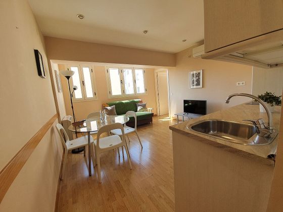 Foto 2 de Alquiler de piso en calle De Albarracín de 1 habitación con muebles y aire acondicionado
