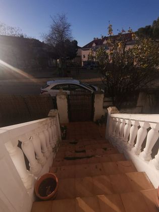 Foto 2 de Casa adosada en venta en Torres de la Alameda de 3 habitaciones con terraza y calefacción