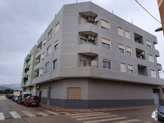 Foto 2 de Venta de piso en Benifairó de la Valldigna de 3 habitaciones con terraza