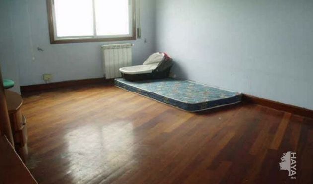 Foto 2 de Venta de piso en Eibar de 3 habitaciones y 78 m²