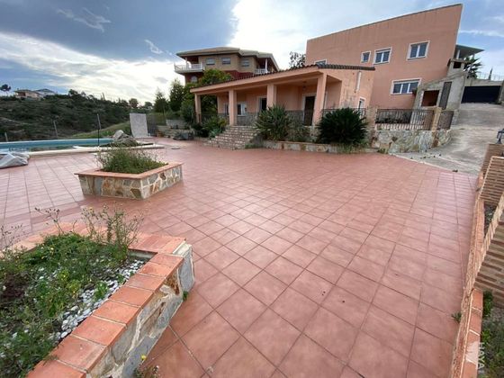 Foto 2 de Casa en venta en Alberic de 5 habitaciones con piscina y garaje