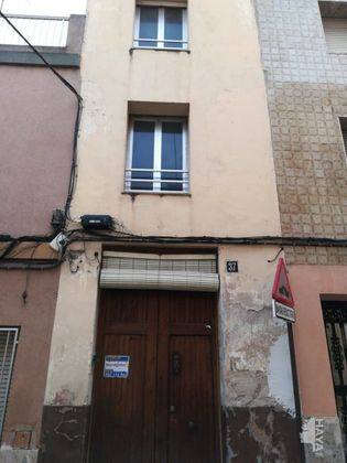 Foto 2 de Casa adossada en venda a Ayuntamiento - Centro de 3 habitacions amb terrassa