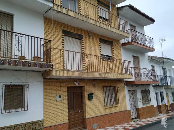 Foto 1 de Venta de casa en Montillana de 4 habitaciones y 162 m²
