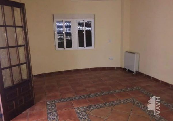 Foto 2 de Venta de casa en Moraleda de Zafayona de 3 habitaciones con terraza y garaje