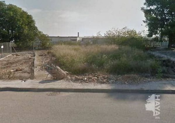 Foto 1 de Venta de terreno en Santa Bàrbara de 414 m²