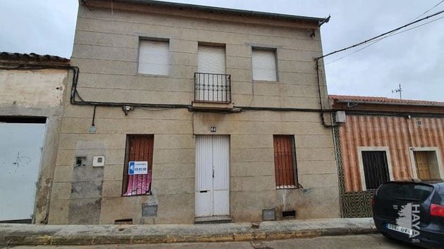 Foto 1 de Venta de casa en Peñarroya-Pueblonuevo de 6 habitaciones con jardín