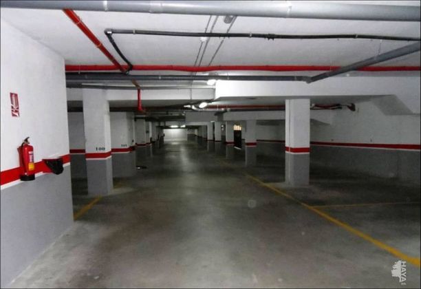 Foto 1 de Garatge en venda a Llosa de Ranes de 10 m²