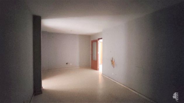 Foto 1 de Pis en venda a Marchena de 3 habitacions i 70 m²