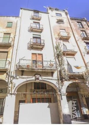 Foto 1 de Piso en venta en Valls de 4 habitaciones con jardín