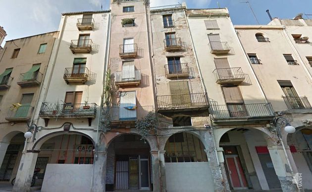 Foto 2 de Piso en venta en Valls de 4 habitaciones con jardín