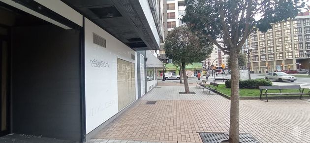 Foto 1 de Venta de local en Centro - Gijón con ascensor