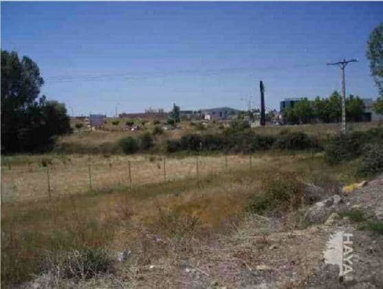 Foto 2 de Venta de terreno en Avda. Valladolid - Barriada Yagüe de 42401 m²