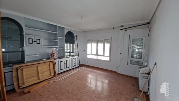 Foto 2 de Pis en venda a Mora de 3 habitacions amb terrassa i garatge