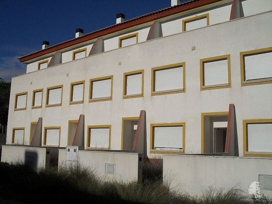 Foto 1 de Venta de casa en Villena de 3 habitaciones con terraza