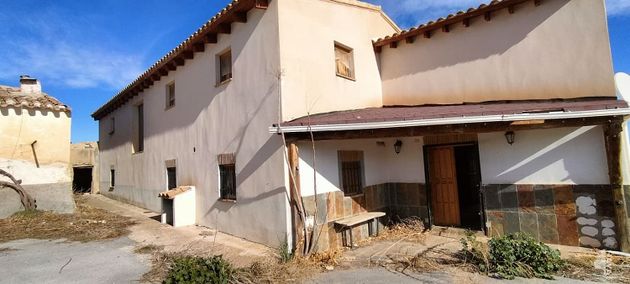 Foto 1 de Casa en venta en Vélez-Rubio de 3 habitaciones con jardín