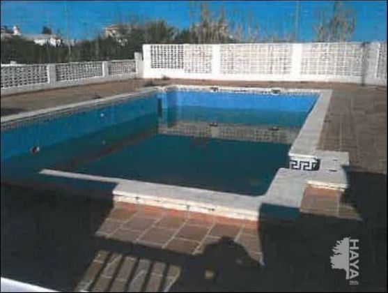 Foto 1 de Casa en venda a Oliva Playa de 2 habitacions amb terrassa i piscina