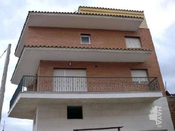 Foto 1 de Casa en venda a Rosselló de 5 habitacions amb terrassa i garatge