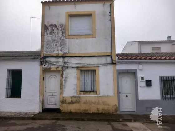 Foto 1 de Casa en venta en Burguillos del Cerro de 2 habitaciones con terraza y garaje