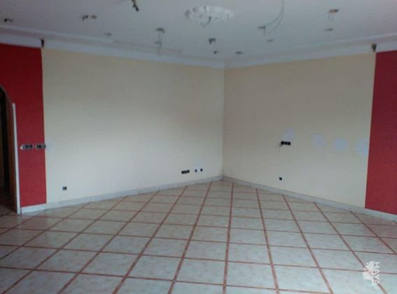 Foto 2 de Venta de piso en Felanitx de 3 habitaciones con aire acondicionado y ascensor