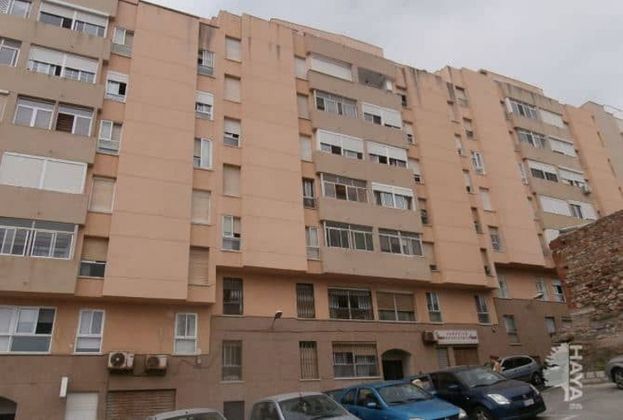 Foto 1 de Piso en venta en Ceuta de 3 habitaciones con jardín y ascensor