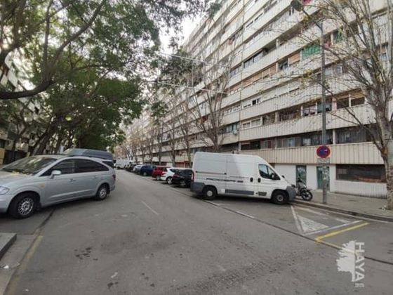 Foto 2 de Venta de piso en Sant Adrià de Besos de 3 habitaciones con terraza y aire acondicionado