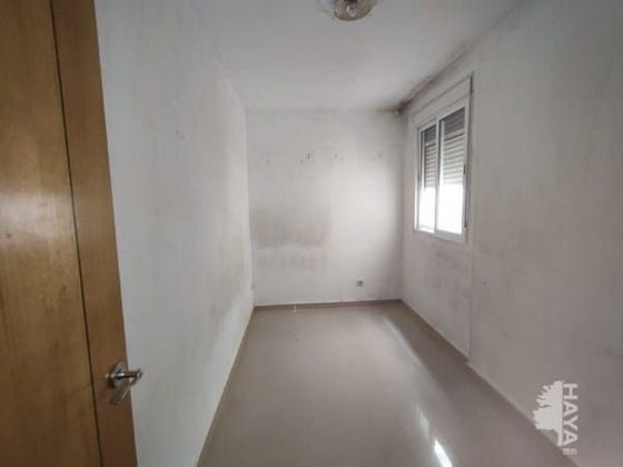 Foto 2 de Venta de piso en Camas de 4 habitaciones y 85 m²
