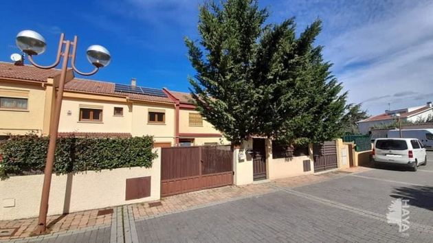 Foto 1 de Casa en venta en Villalba Pueblo de 5 habitaciones con terraza y calefacción
