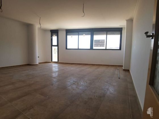 Foto 1 de Venta de piso en Favara de 3 habitaciones con garaje y ascensor
