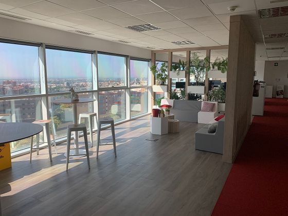 Foto 1 de Oficina en alquiler en avenida Dels Països Catalnas con aire acondicionado y calefacción