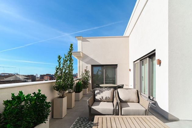 Foto 1 de Àtic en venda a Almagro de 2 habitacions amb terrassa i piscina