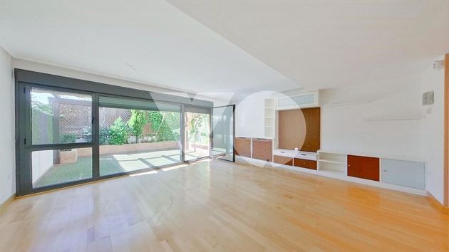 Foto 1 de Casa adosada en venta en Miramadrid de 4 habitaciones con terraza y garaje