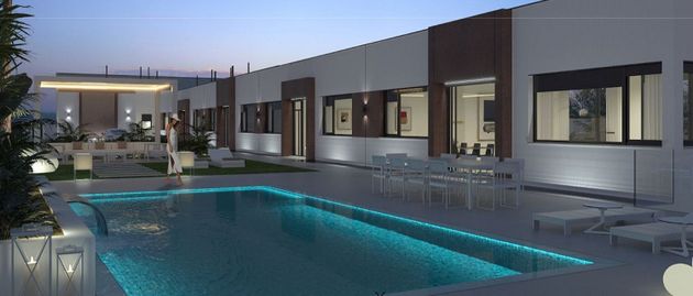 Foto 2 de Xalet en venda a Valdecabaña de 12 habitacions amb terrassa i piscina