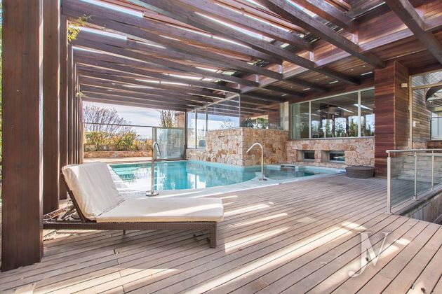 Foto 2 de Xalet en venda a Piovera - Conde Orgaz de 7 habitacions amb terrassa i piscina