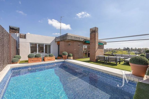 Foto 1 de Àtic en venda a El Soto de la Moraleja de 4 habitacions amb terrassa i piscina