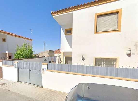 Foto 2 de Venta de casa en Albaida del Aljarafe de 3 habitaciones con terraza