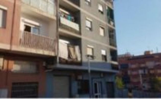 Foto 1 de Pis en venda a Can Borrell - La Plana de Lledó de 3 habitacions amb terrassa