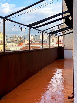 Foto 2 de Àtic en venda a Sol de 3 habitacions amb terrassa i balcó