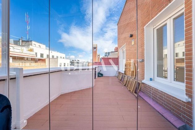 Foto 2 de Venta de ático en Almagro de 2 habitaciones con terraza y balcón