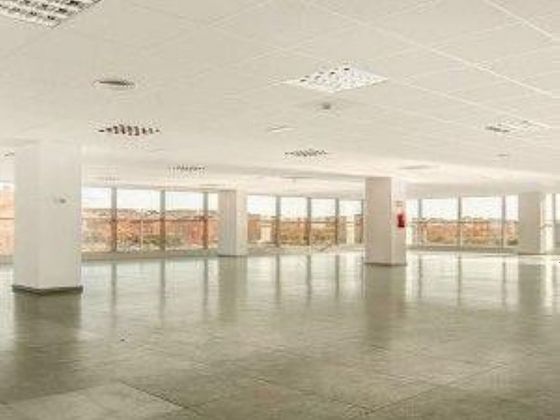 Foto 2 de Oficina en venda a Rivas Futura de 740 m²
