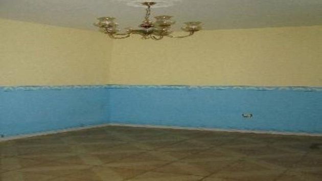Foto 2 de Casa en venda a Nava del Rey de 3 habitacions amb piscina i aire acondicionat