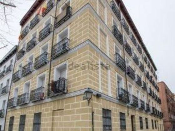 Foto 1 de Estudi en venda a Palacio amb terrassa i balcó