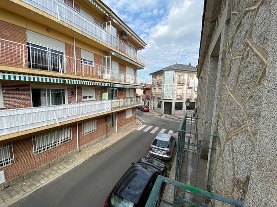 Foto 1 de Pis en venda a calle Andres Almaguer de 3 habitacions amb balcó