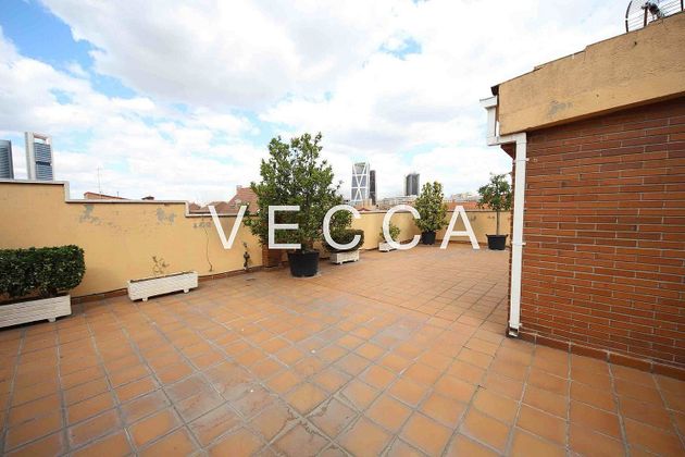 Foto 2 de Casa adossada en venda a Almenara de 5 habitacions amb terrassa i piscina