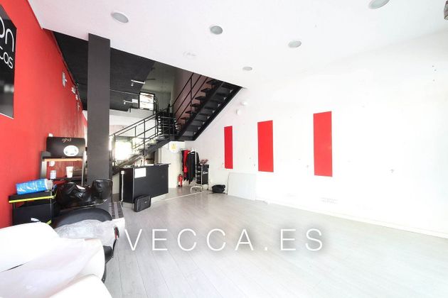 Foto 2 de Alquiler de local en Bellas Vistas de 160 m²