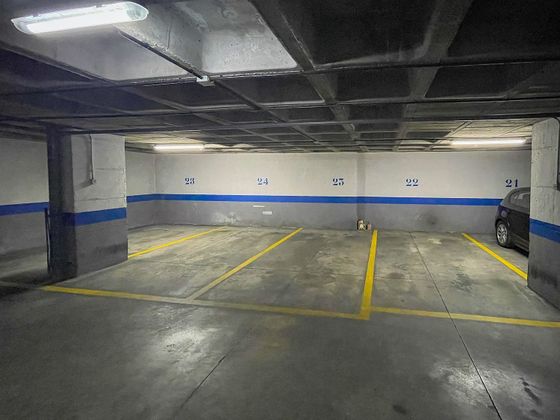 Foto 1 de Garatge en lloguer a calle De la Infanta Mercedes de 16 m²